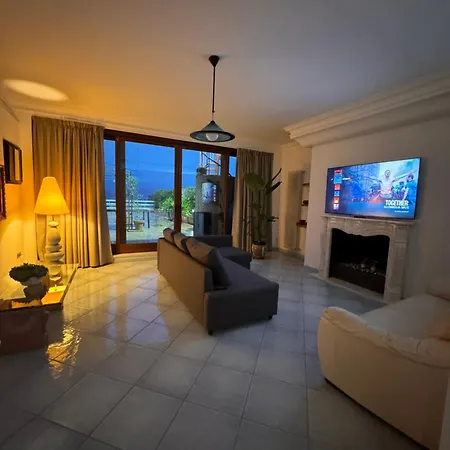 Roof Apartment
